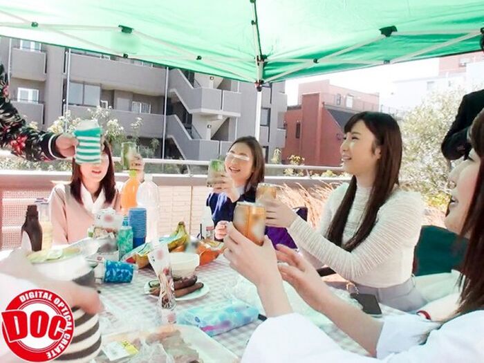 The present when it is out of order by former popularity basement idol group 星咲伶美, group grope is this ・・ 9th image