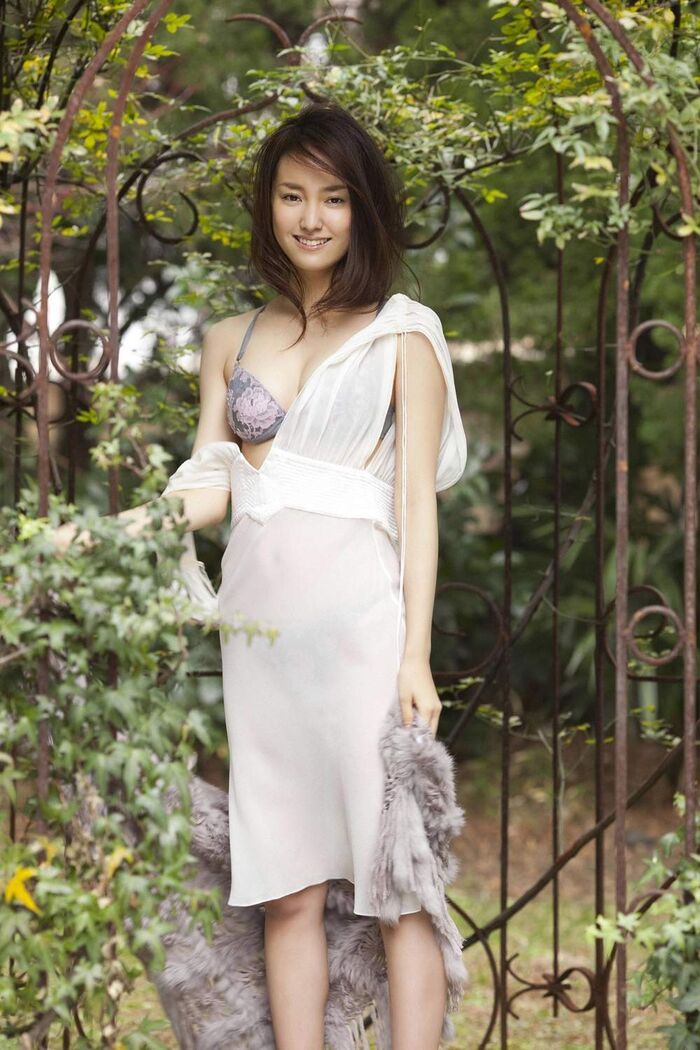 The mischievous temptation of the 永池南津子 (31) young lady. Image *50 10th image
