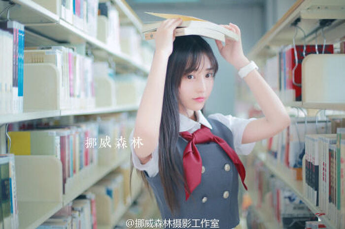 [the third beautiful girl] the bloomers image of feeling of cleanliness ↑↑ beautiful girl that seems to come out to CM of ポカリ! 10th image