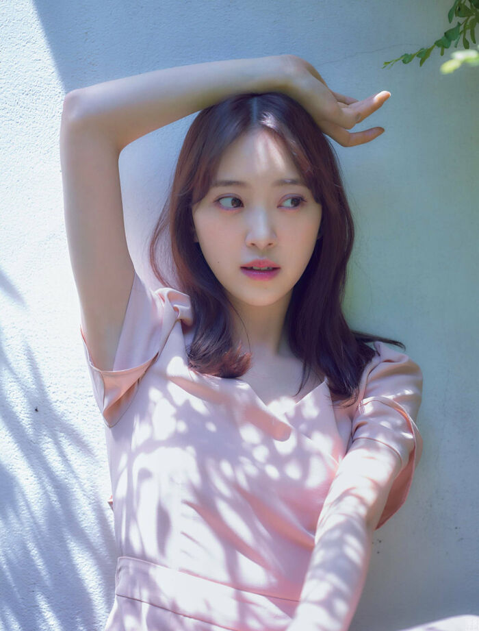 [Nogizaka46] is with 堀未央奈 (20) transparence, and is amorous. 43th image