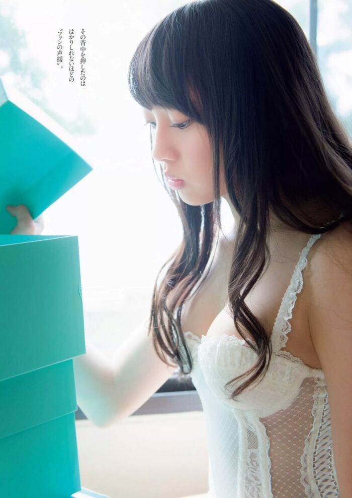 木崎ゆりあ 丸い可愛い顔でのし上がってきた年内卒業予定のおっぱい画像 11th image