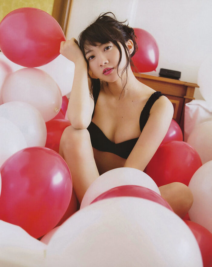 木崎ゆりあ 丸い可愛い顔でのし上がってきた年内卒業予定のおっぱい画像 16th image