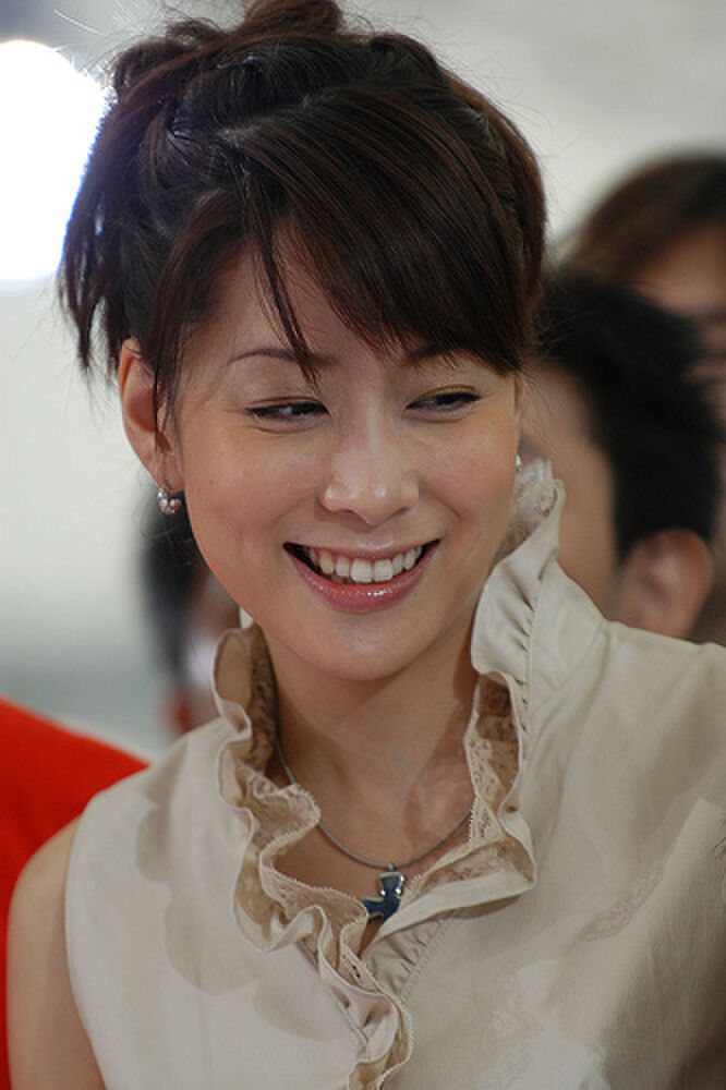 [41 photos Erotic images] I was looking forward to the news on the yellow busty breasts of the skirt Uchida Kyoko Ana [permanent preservation version] www 33th image