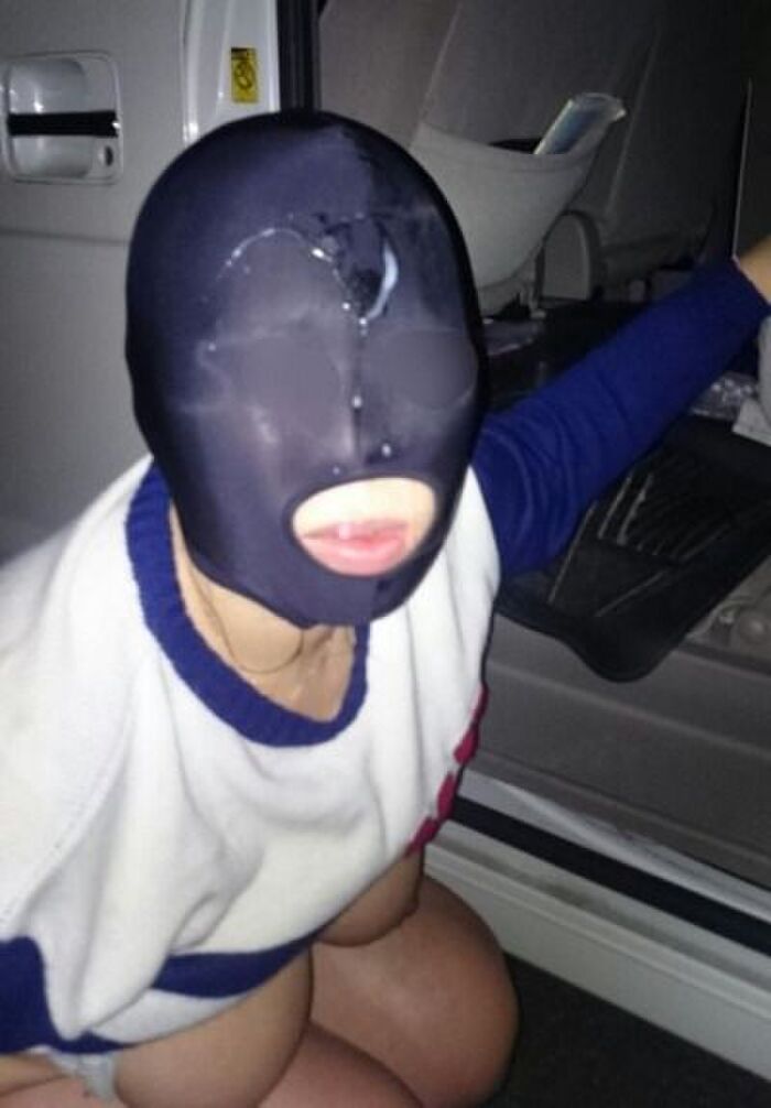 All-head mask in the open air bukkake www nipple piercing slave woman image W 4th image