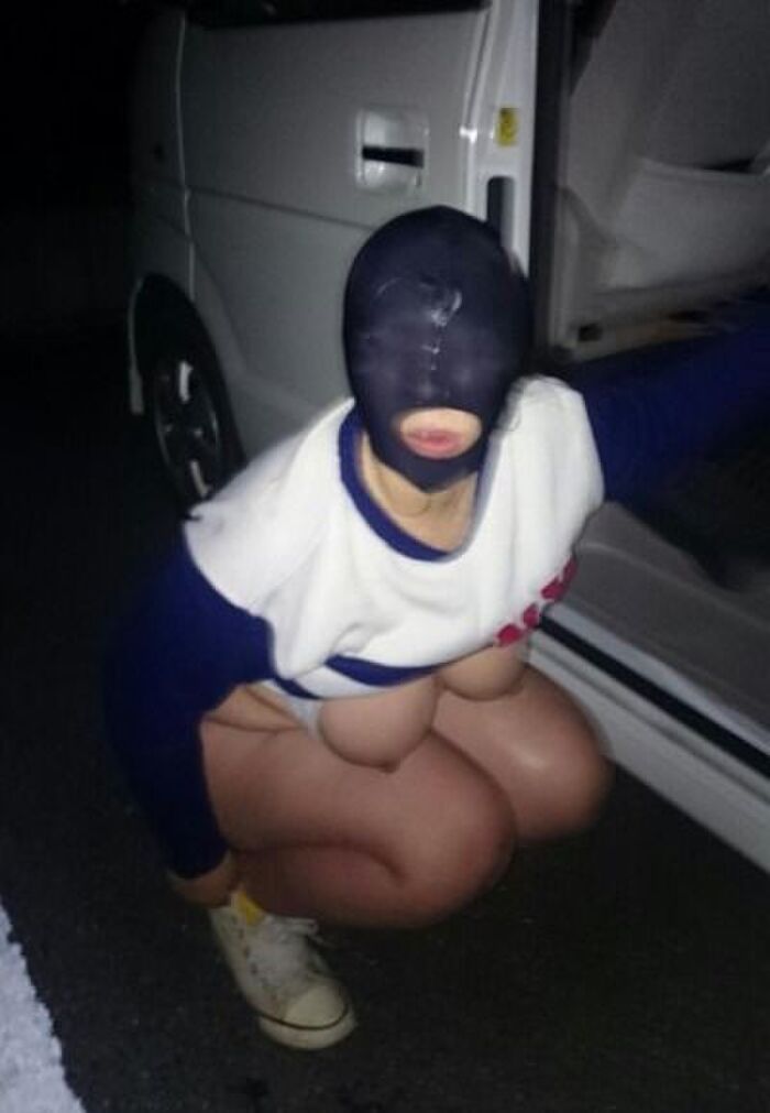 All-head mask in the open air bukkake www nipple piercing slave woman image W 5th image