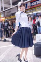 Erotic and Chic too! Beautiful girl image of china clothes!