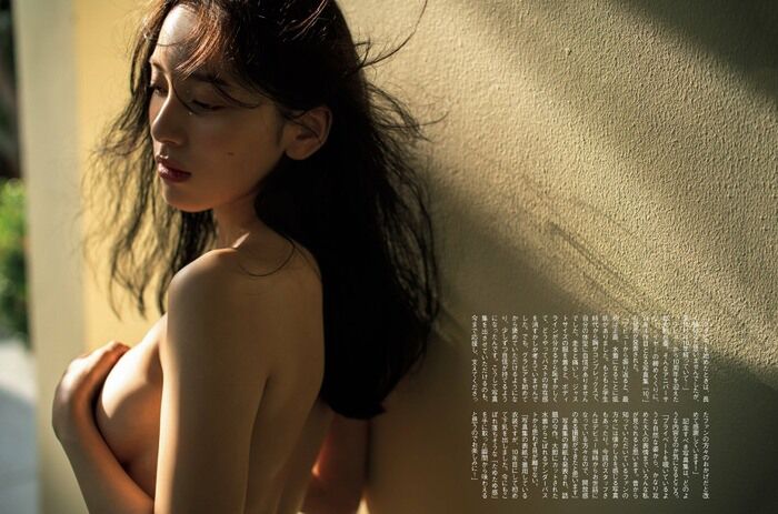 125 Photos of Tomaru Rika Gravure, Mon-cm, clothed busty yoga etc... 40th image