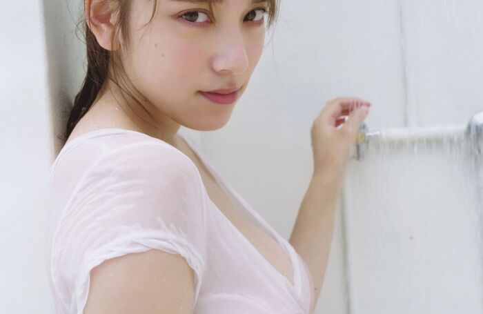 125 Photos of Tomaru Rika Gravure, Mon-cm, clothed busty yoga etc... 79th image