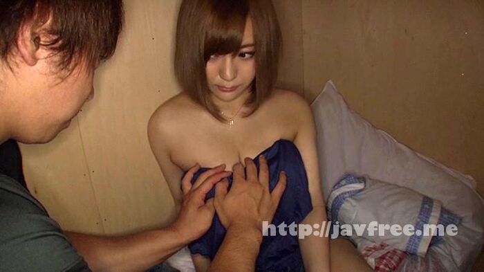 Incest sexting in hiding w under the desk in the closet! 2th image