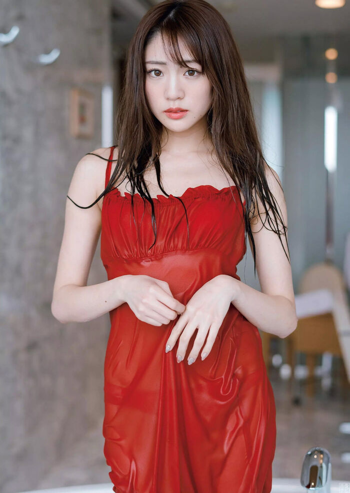 Shida Tomomi (20) was a sexy gravure after a long time as 'mole' from high school. 14th image