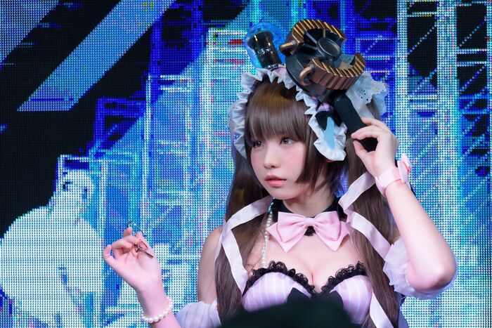 It's almost summer c92! Sexy cosplayers out erotic rom here 49th image