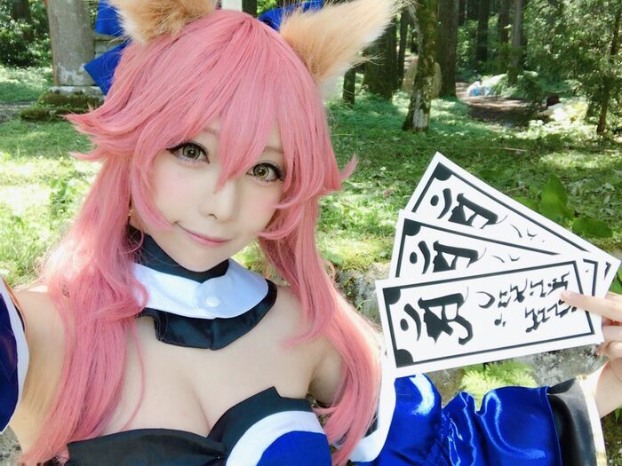 It's almost summer c92! Sexy cosplayers out erotic rom here 61th image