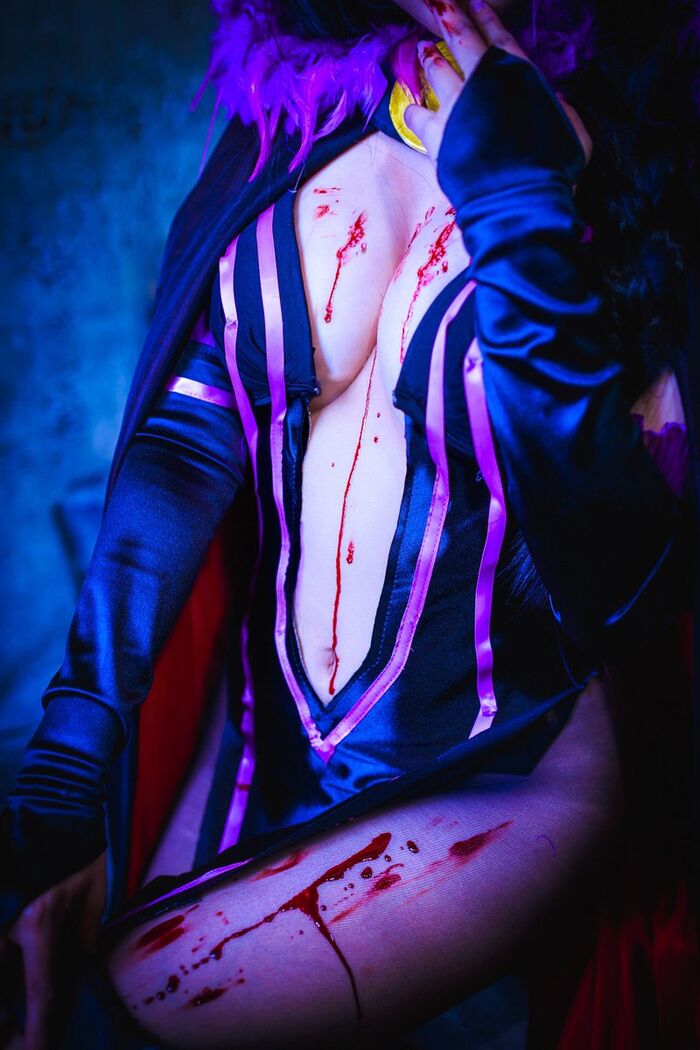 It's almost summer c92! Sexy cosplayers out erotic rom here 65th image