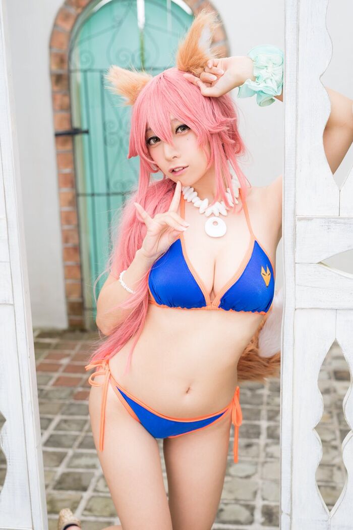 It's almost summer c92! Sexy cosplayers out erotic rom here 66th image