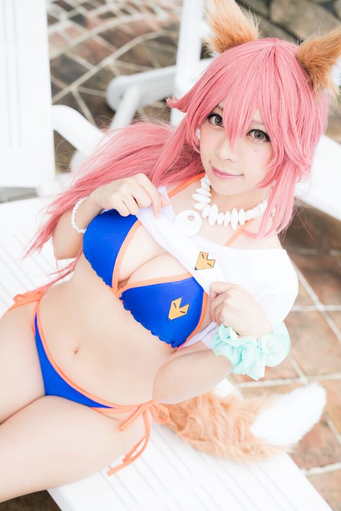 It's almost summer c92! Sexy cosplayers out erotic rom here 67th image