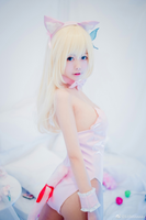 Erotic cosplay of the body is a race queen figure of beautiful girl cosplay face