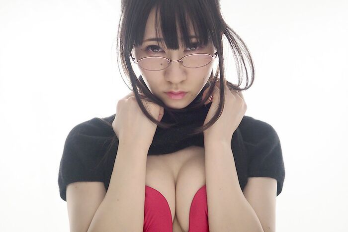 Erotic image of black hair glasses beautiful Girl star facial 2th image