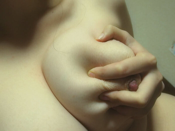 de M Declaration! 30 pictures of amateur daughter erotic self taking the appearance that is a nipple knob 12th image