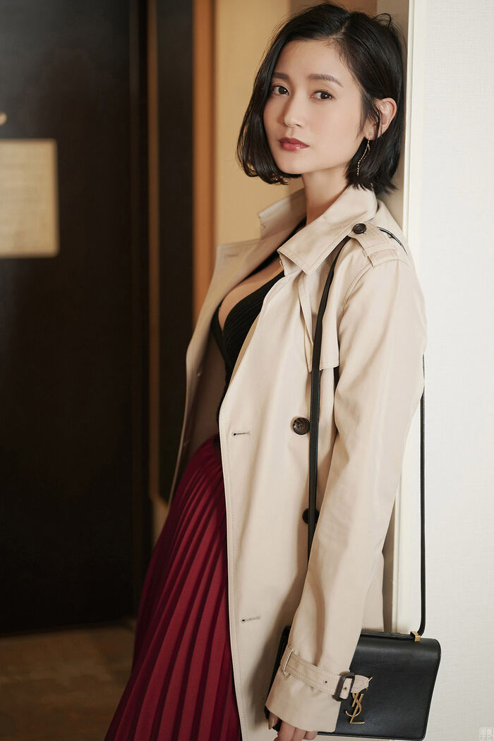 Exit Arisa (24) G-cup God style Reporter. 11th image