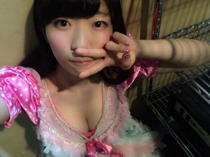 55 pieces such as F Cup semi-nude photo Busa busty [breasts or beauty] is attracted to! 27th image