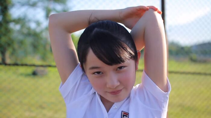 Moe daughter. Morito Saki (17) swimsuit gravure idol 40 pictures 61th image