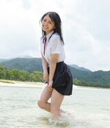Nagahama's first photo album of the Life of the first swimsuit to show off the image of a super cute channel