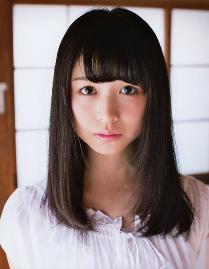 長濱ねる 超絶可愛いねるちゃんの初の写真集で人生初水着を披露のおっぱい画像 20th image