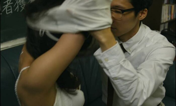 Popular gravure konno Anzu minami, movie 'Oh, Wilderness' 濡れ場 naked soy milk in the neck ban... 2th image