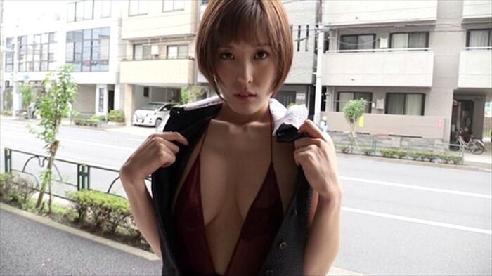 Asahina Yumi Yui Similar former cosplayers exposed to less exposure G-cup Oppai images 16th image