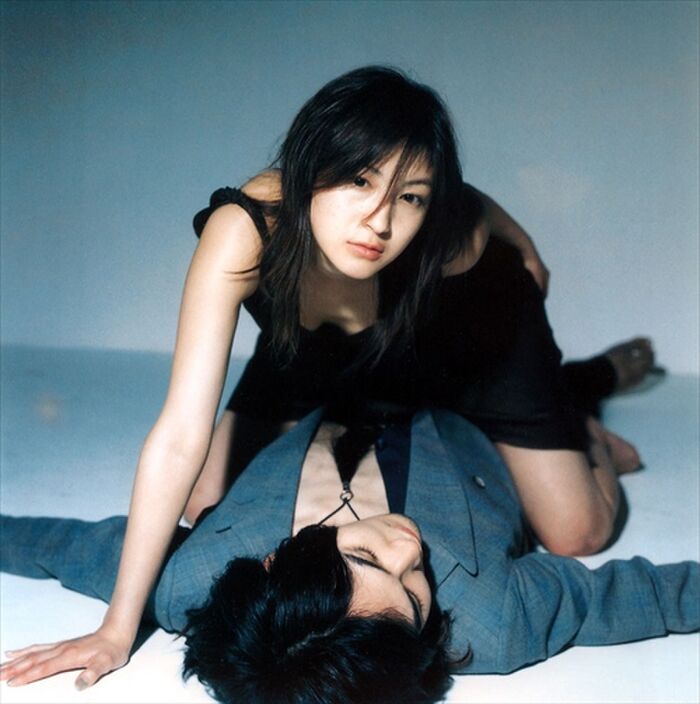 広末涼子 お騒がせの可愛い元アイドルも主婦役が板に付いてきたおっぱい画像 16th image