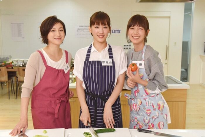 広末涼子 お騒がせの可愛い元アイドルも主婦役が板に付いてきたおっぱい画像 24th image