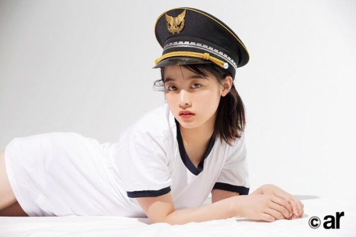 Hashimoto Naoko (18) First time sex appeal shot in the challenge of the thigh is bare ww 2th image