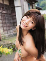 The guy who was dressed like this breast exposure to Ogura Yuka is a genius! Oil animated GIF image