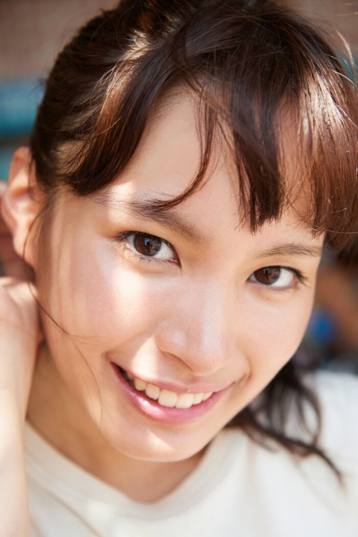 Sekimizu Nagisa, 19-year-old young actress of Aquarius cm, bikini smallish breasts exposed ww in youth magazine 11th image