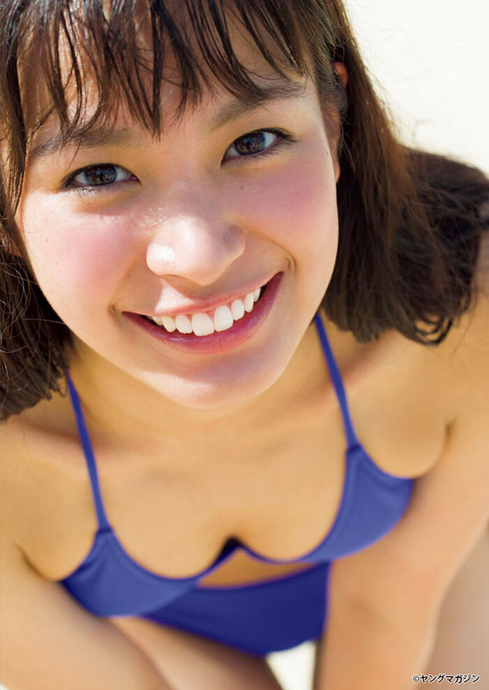 Sekimizu Nagisa, 19-year-old young actress of Aquarius cm, bikini smallish breasts exposed ww in youth magazine 3th image