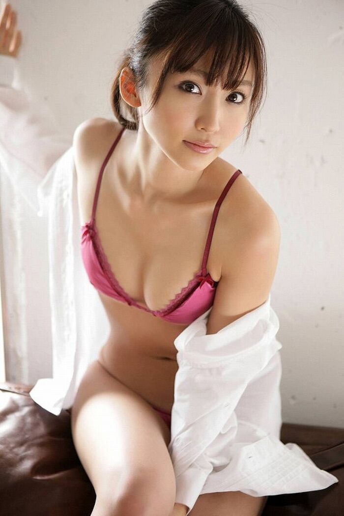 Yoshiki Rina gravure Beautiful woman got married cute smile Beauty Image 29th image