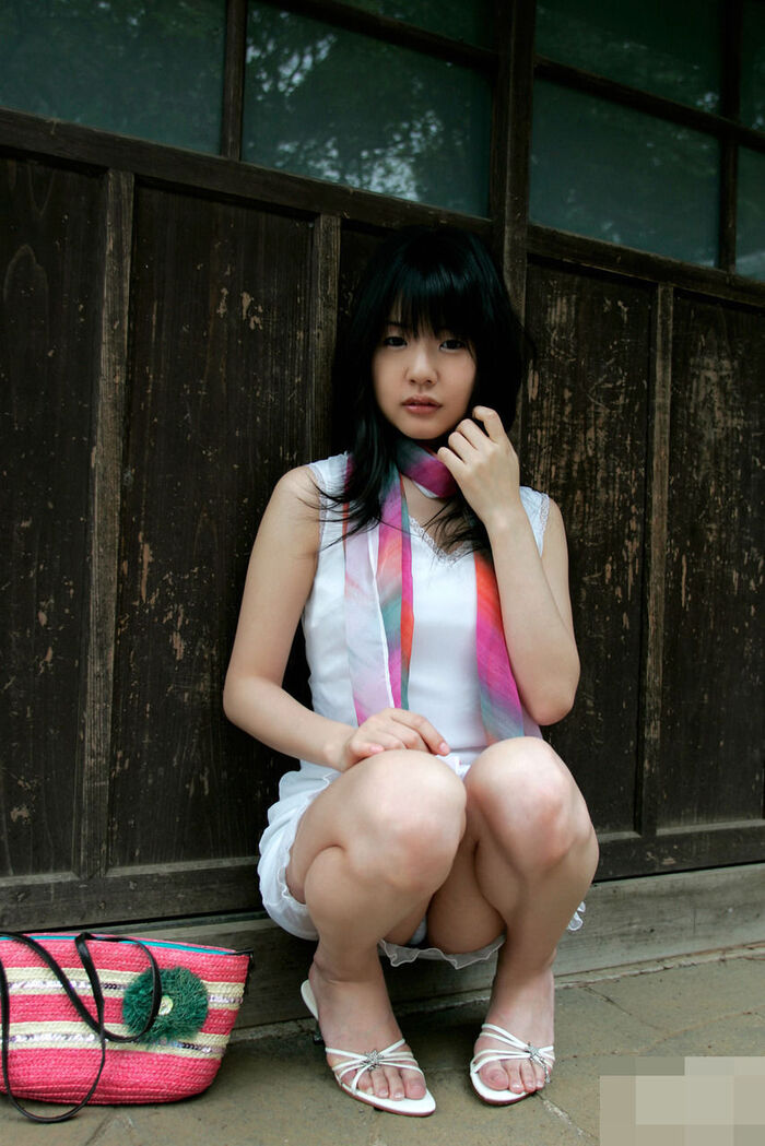 Clean up ↑ white pants is good! Erotic images of girls pants Show! 16th image