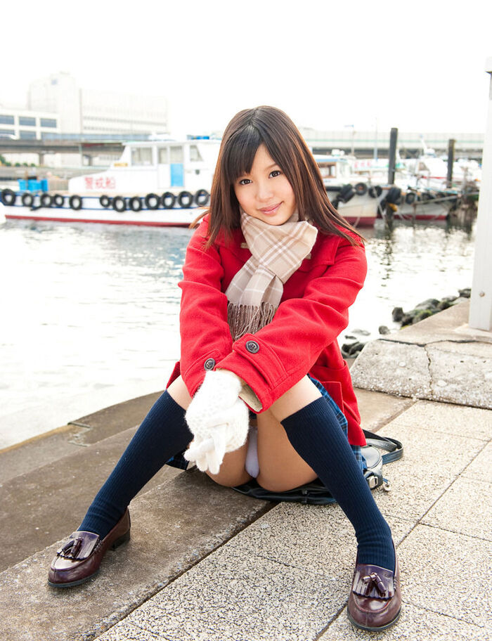Clean up ↑ white pants is good! Erotic images of girls pants Show! 4th image