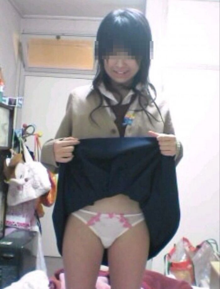 Hey save required www schoolgirl teasing picture www 13th image