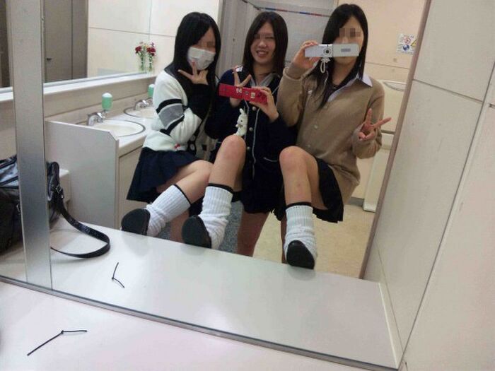 Hey save required www schoolgirl teasing picture www 17th image
