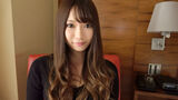 "19-year-old" is a beautiful woman who belongs to a troupe that does not rise ahead...