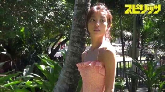 Alarm TV beauty caster okafuku Maki, for the first time in the bikini tan gravure ban www 8th image