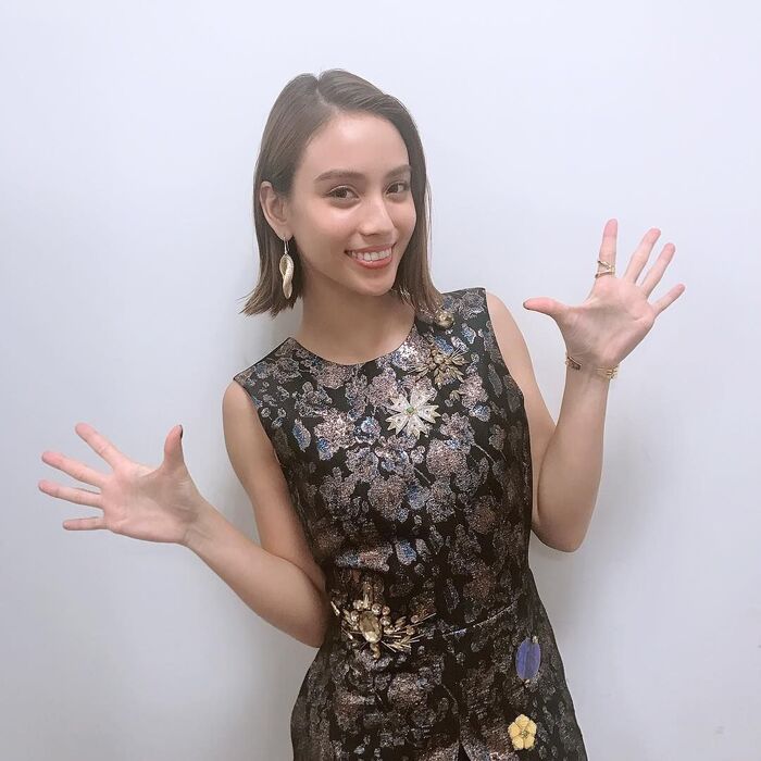 滝沢カレン(25)普段とのギャップがけしからん上裸ヌードが抜... 9th image
