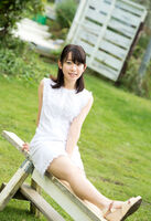 The 19-year-old nude gravure model of admire, beautiful naked nude erotic