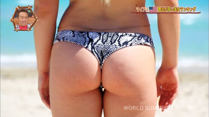 [Butt image] on TV even if it is such a cold, erotic bikini beauty... 14th image