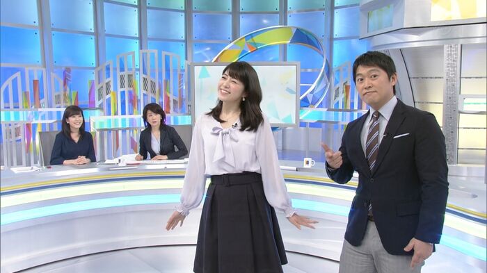 森山るりアナ いちごを食べる 12th image