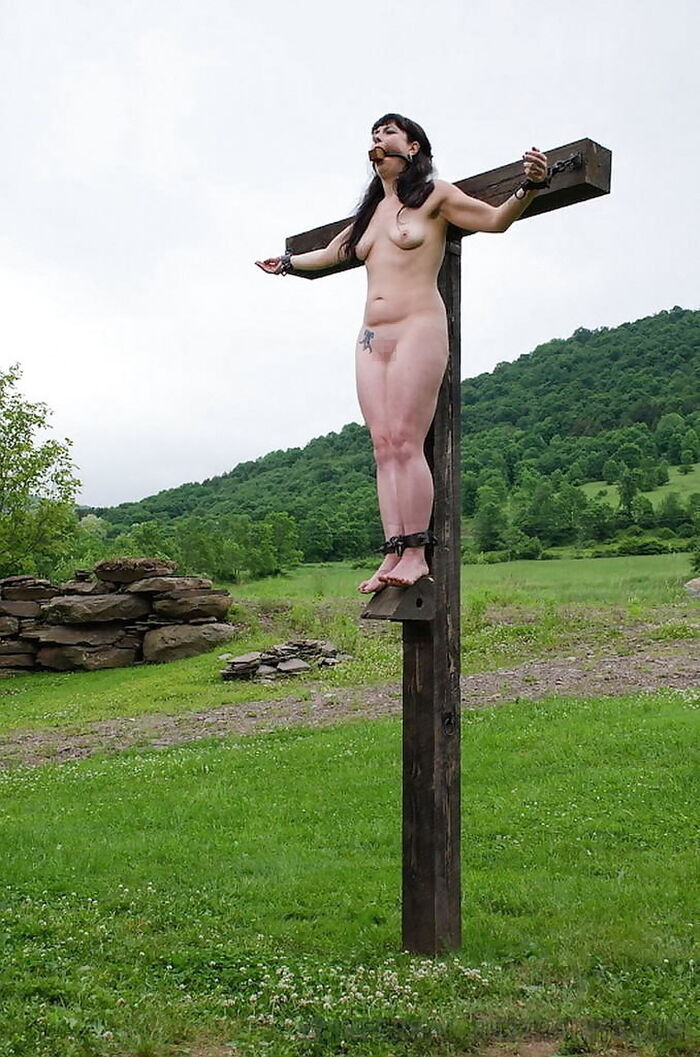 [Crucifixion] It is a training play only enjoy watching this??? (30 Photos) 25th image