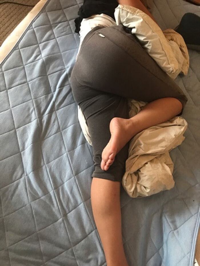 【投稿19枚】おっぱいボーンお尻もボーン熟したエロボディー4... 13th image