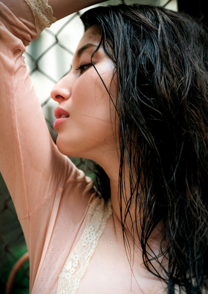 Manami Hashimoto, nipple-sheer nipples 37th image