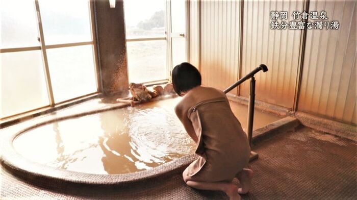 Nashinoki ~ Sexy bath towel wrapped in a hot spring romance doki... 7th image